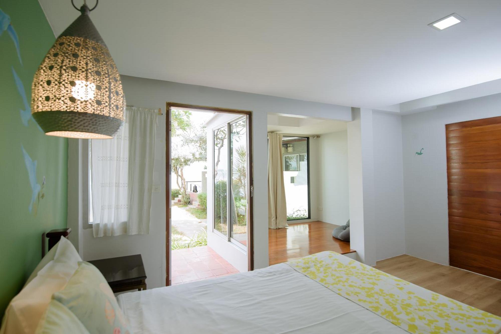 Seashell Village Resort Chao Lao Beach Room photo