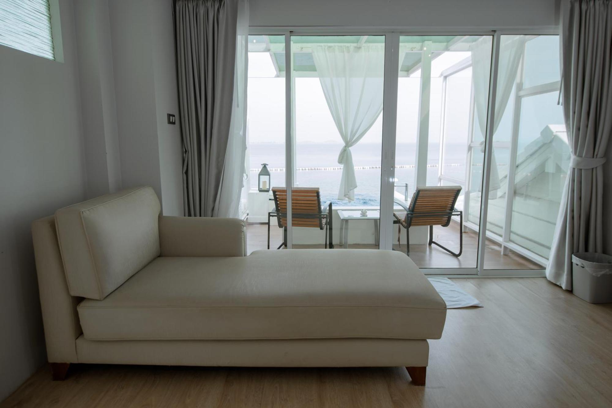 Seashell Village Resort Chao Lao Beach Room photo