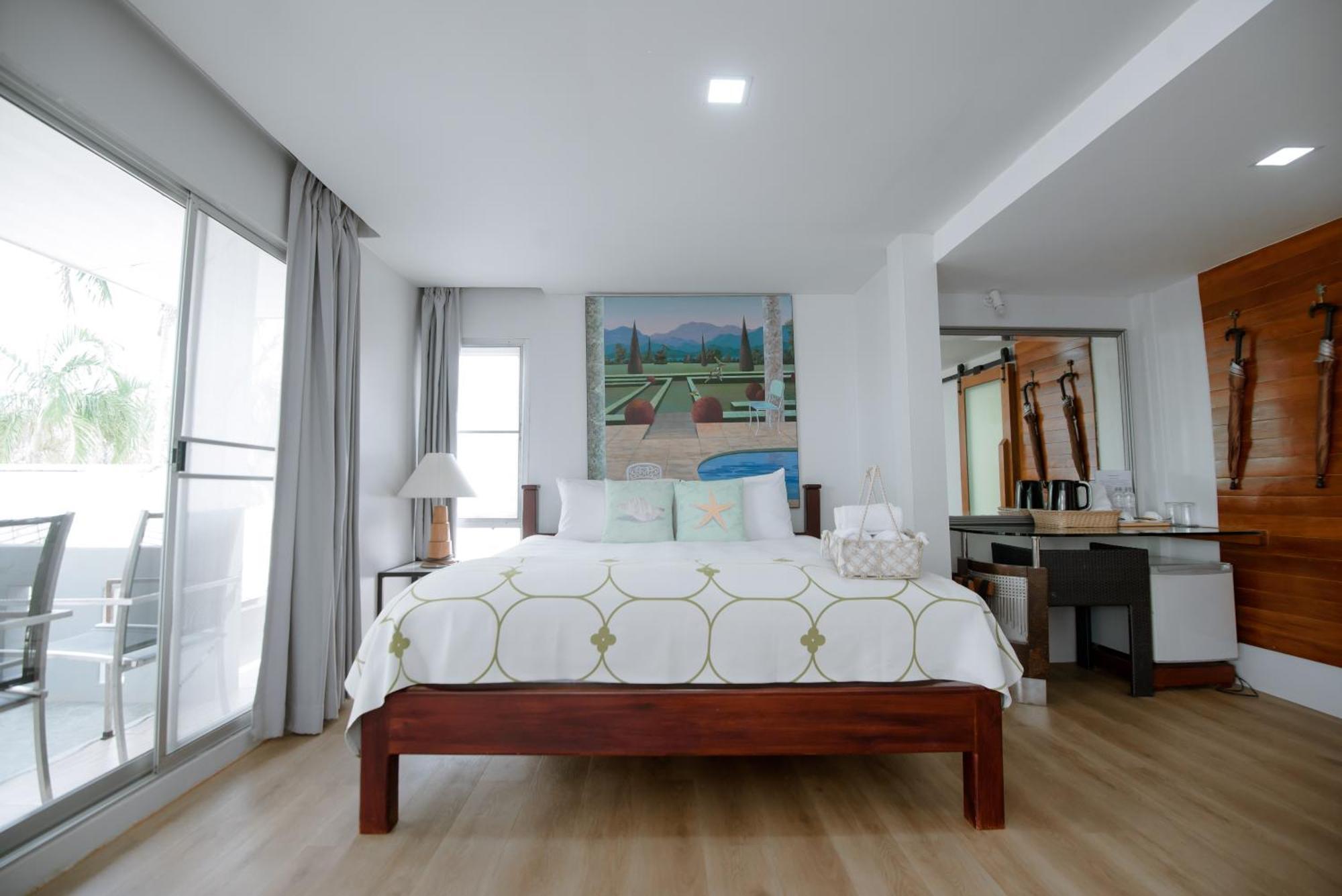 Seashell Village Resort Chao Lao Beach Room photo